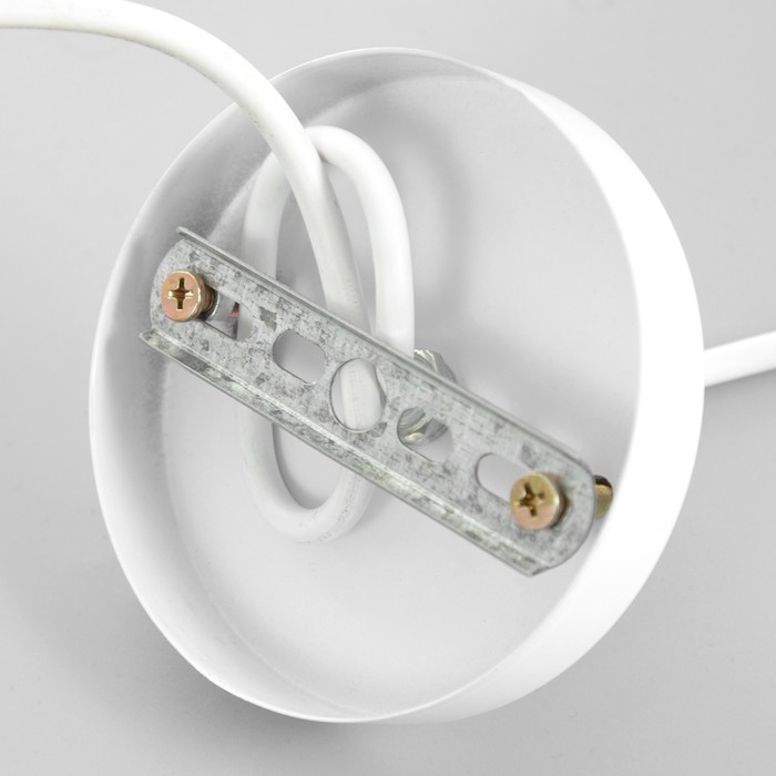 Светильник BayerLux "Цветок" 1х40Вт E27 белый 18х18х100 см.