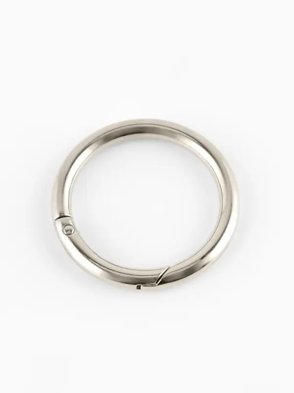 Кольца-карабины 10,5гр d32/40мм 4мм (наб 2шт цена за наб) серебряный TR Кольца-карабины 10,5гр d32/40мм 4мм (наб 2шт цена за наб) серебряный TR