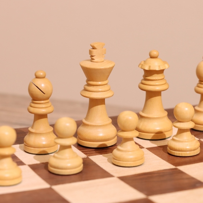 Шахматы турнирные, доска 36х36, дерево шишам Шахматы турнирные, доска 36х36, дерево шишам