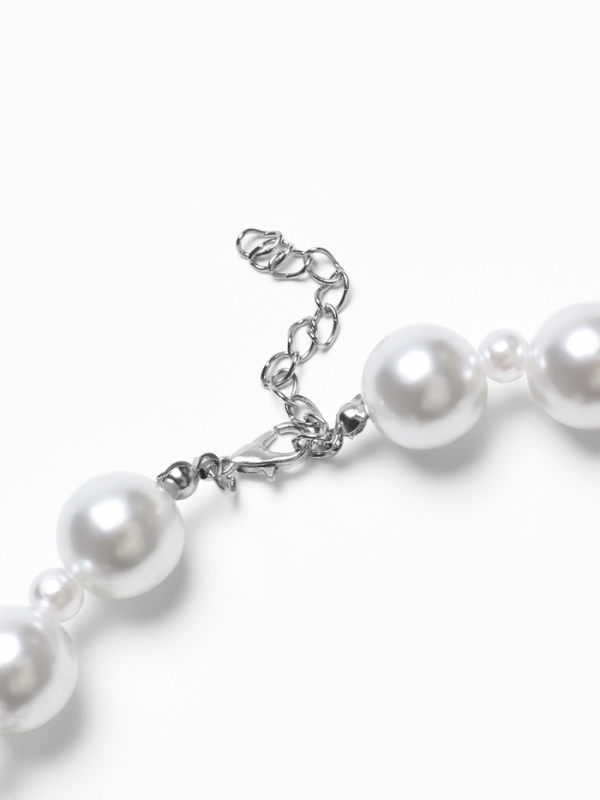 Бусы «Бантик» бусина №6,14, цвет чёрно-белый, 40 см