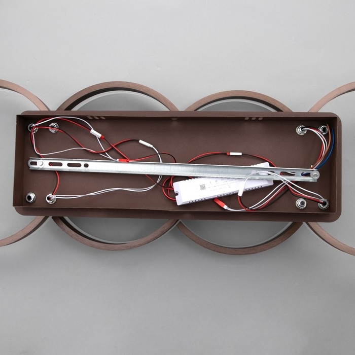 Люстра с ПДУ 1502/4 LED 160Вт 3000-6000К диммер кофе 98х30х17 см BayerLux