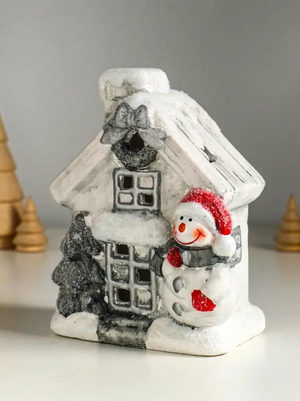 Сувенир керамика свет "Снеговичок у домика" 11,5х7,5х15,5 см