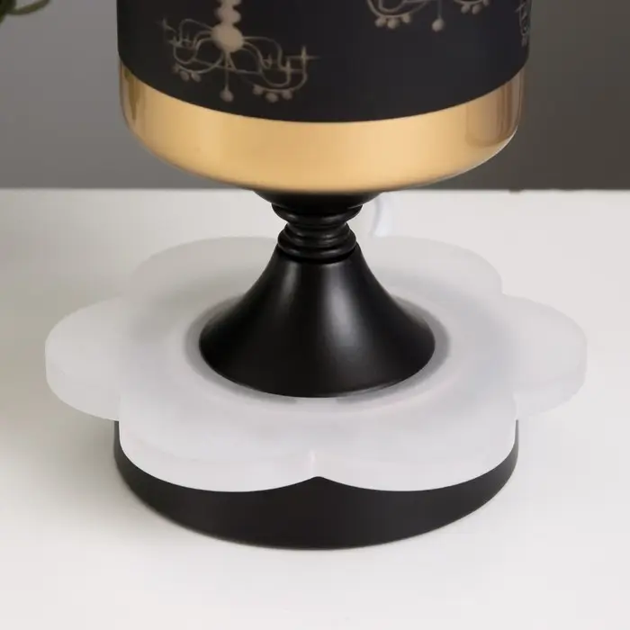 Аромалампа электрическая RISALUX &laquo;Фигура&raquo;, подсветка, RGB, E14, 40 Вт, RGB, чёрная, 10&times;10&times;24.5 см
