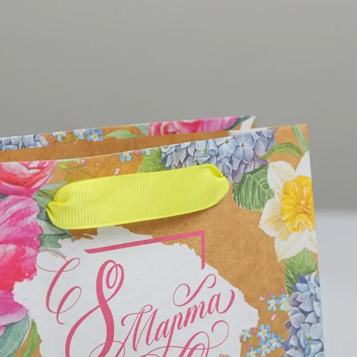 Пакет подарочный крафтовый горизонтальный, упаковка, &laquo;С 8 Марта&raquo;, S 15 х 12 х 5.5 см