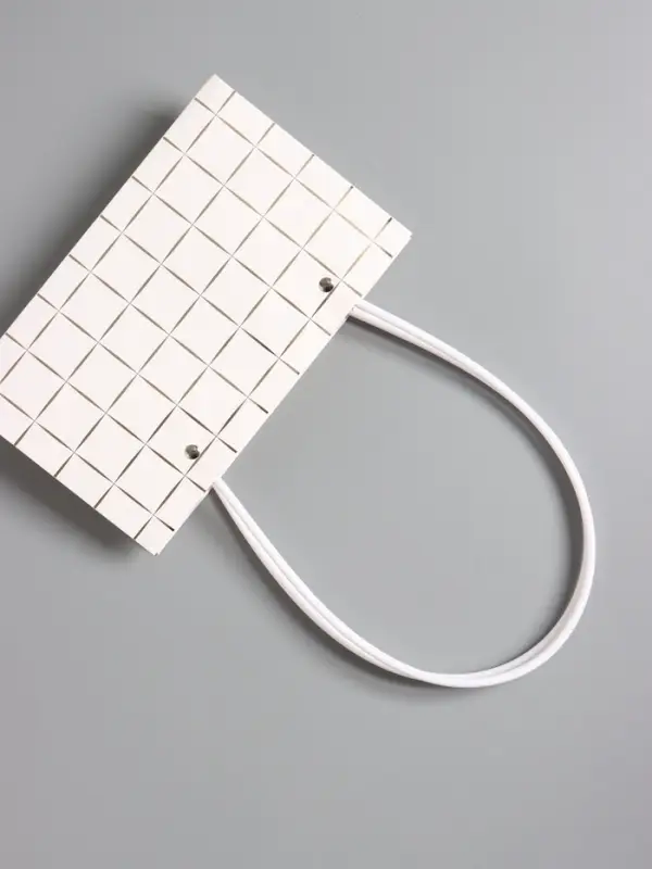 Сумка для цветов влагостойкая, белая, 22x10.5x13.5±5% см Сумка для цветов влагостойкая, белая, 22x10.5x13.5±5% см