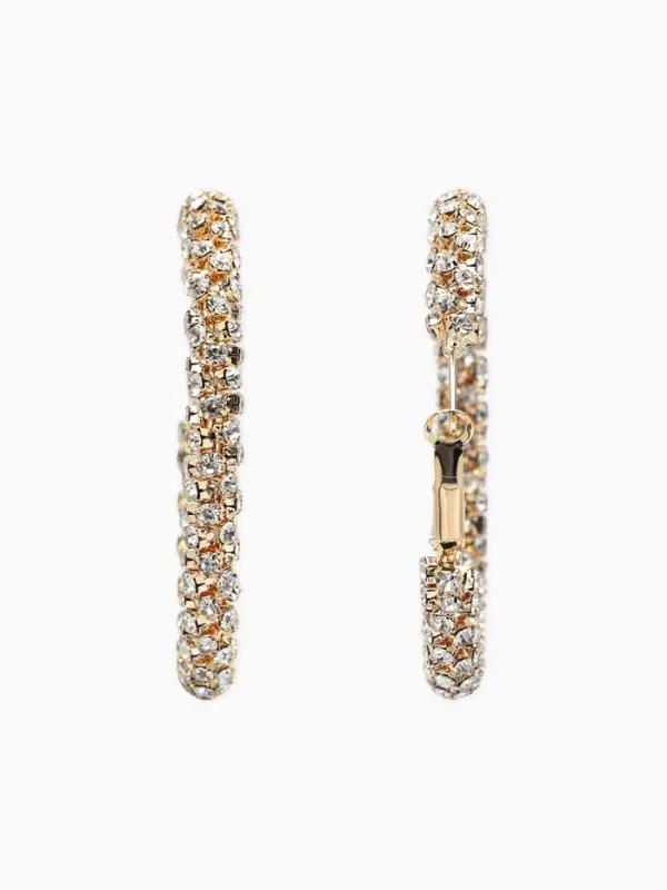 Серьги-кольца со стразами &laquo;Россыпь&raquo;, d=5.5 см, белые в золоте