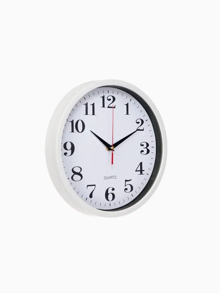 Часы настенные интерьерные &laquo;Время&raquo;, плавный ход, d=28 см, белые