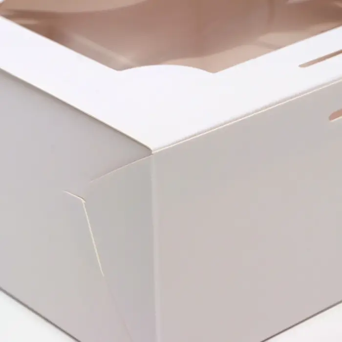 Коробка для 4 пирожных, белая, 16×16×8 см Коробка для 4 пирожных, белая, 16×16×8 см