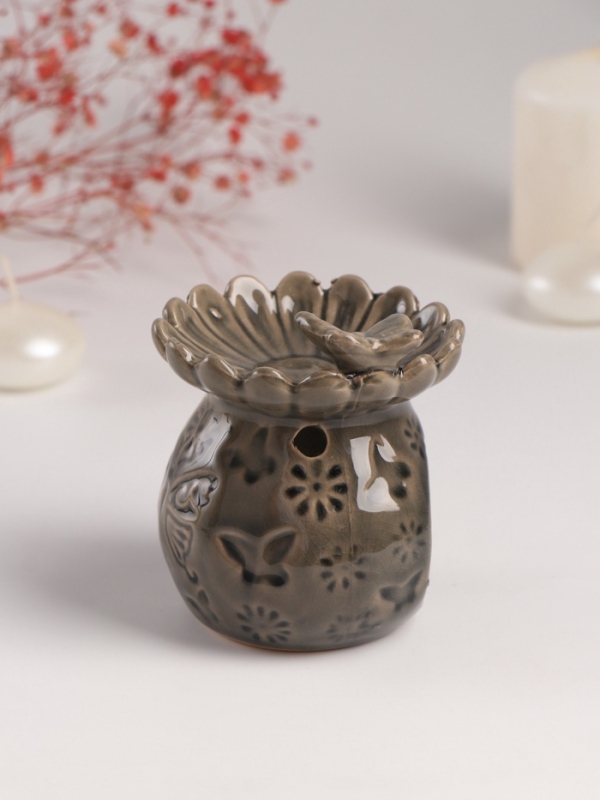 Аромалампа керамика Аромалампа керамика "Бабочки и цветы" 10х9х9 см