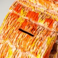 Копилка "Избушка на курьих ножках" 20х14,5х10 см Копилка "Избушка на курьих ножках" 20х14,5х10 см