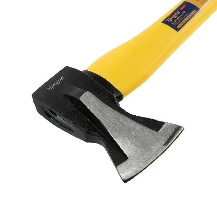 Колун кованый ТУНДРА ПРОФИ, клиновидная форма, фиберглассовое 3К топорище 90 см, 1.5 кг Колун кованый ТУНДРА ПРОФИ, клиновидная форма, фиберглассовое 3К топорище 90 см, 1.5 кг