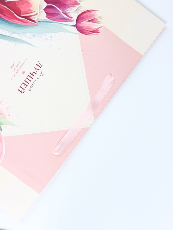 Пакет подарочный ламинированный горизонтальный «Лучшей», L 40 × 31 × 14 см