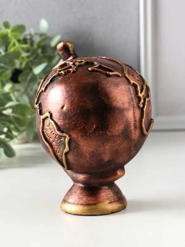 Копилка Копилка "Глобус" 17х12х11,5 см, под бронзу