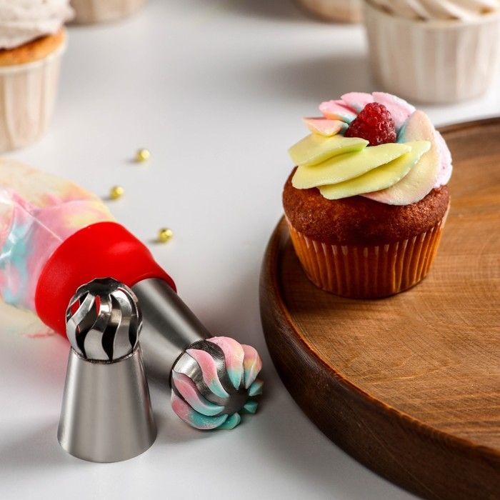 Насадка кондитерская «Сфера.Прорези изогнутые», d=3 см, выход 2,3 см, нержавеющая сталь Насадка кондитерская «Сфера.Прорези изогнутые», d=3 см, выход 2,3 см, нержавеющая сталь