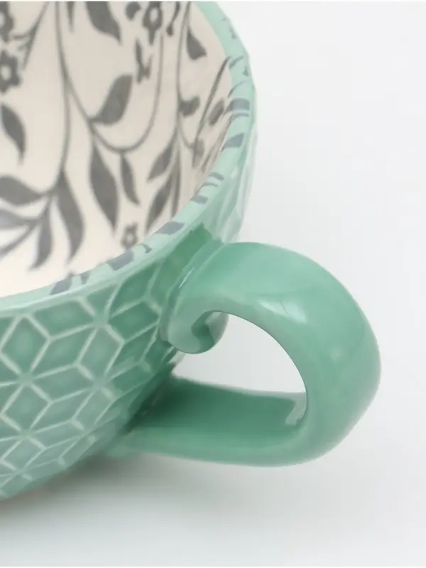 Кружка керамическая &laquo;Листья&raquo;, 290 мл