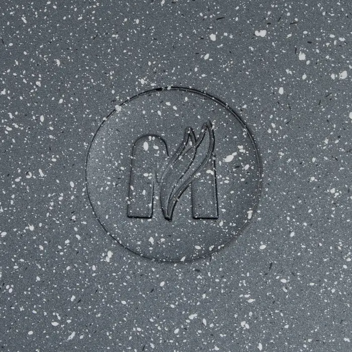 Сковорода Мечта &laquo;Гранит&raquo;, d=28 см, h=7 см, пластиковая ручка, антипригарное покрытие, литой алюминий, серая