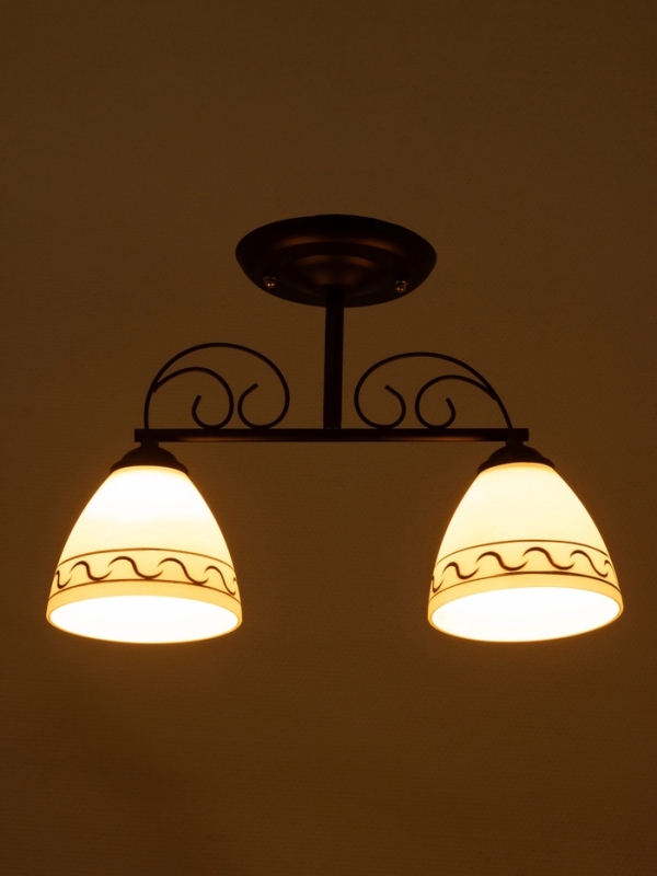 Люстра Люстра "Кинг" 2х40Вт Е27 черный