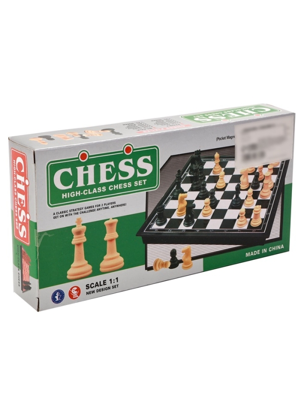 Шахматы 20 х 20 см, король h-3.3 см, d-2.5 см, доска и фигуры пластик Шахматы 20 х 20 см, король h-3.3 см, d-2.5 см, доска и фигуры пластик