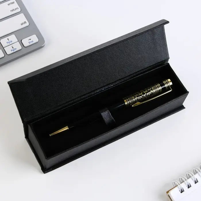 Ручка в футляре «Лидеру во всём», металл, 1.0 мм, синяя паста Ручка в футляре «Лидеру во всём», металл, 1.0 мм, синяя паста