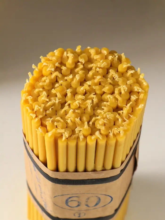 Свечи церковные медовые №60, упаковка 1 кг, парафин, медовое масло