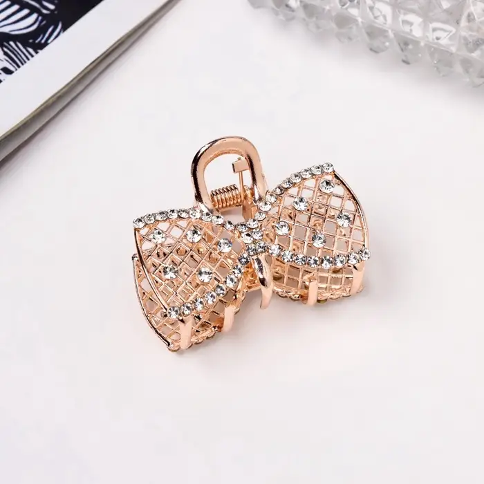 Крабик для волос &laquo;Элери&raquo;, бант, 4 см, золотистый