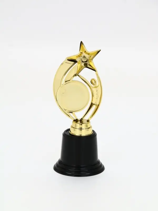 Фигура звезда на черной подставке на Выпускной Фигура звезда на черной подставке на Выпускной "Выпускник 2026", 7 х 18,2 см