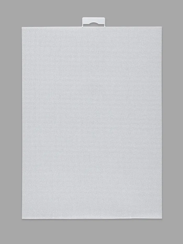 Канва для вышивания №14, пластиковая, 21&times;28 см, белая