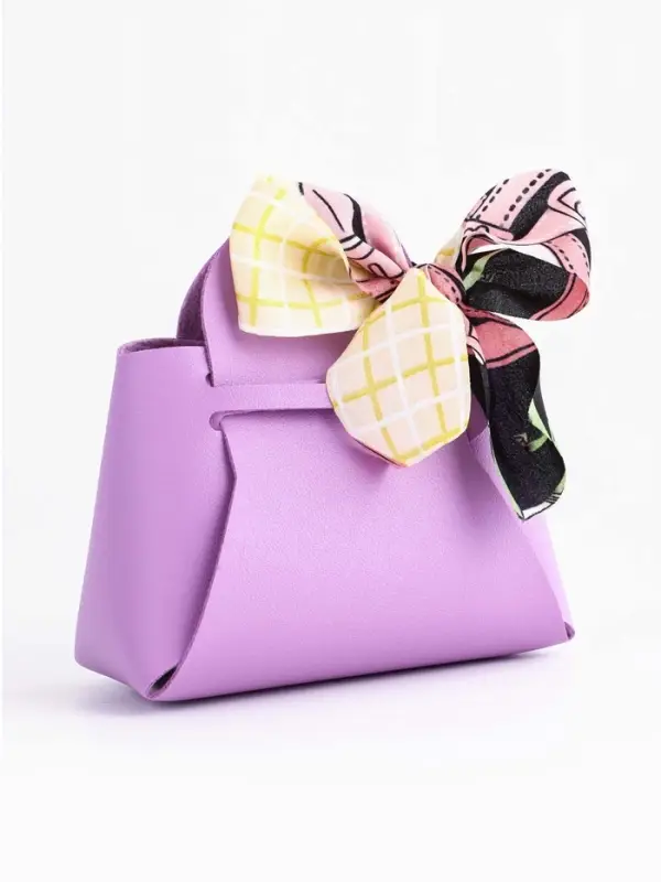 Кожанная подарочная сумочка 13 х12 х 5,5 см сиреневая Кожанная подарочная сумочка 13 х12 х 5,5 см сиреневая