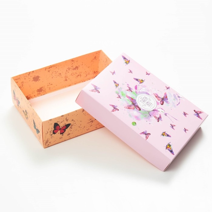 Коробка подарочная, крышка-дно, сборная Коробка подарочная, крышка-дно, сборная "Бабочки" , 21 х 15 х 7 см