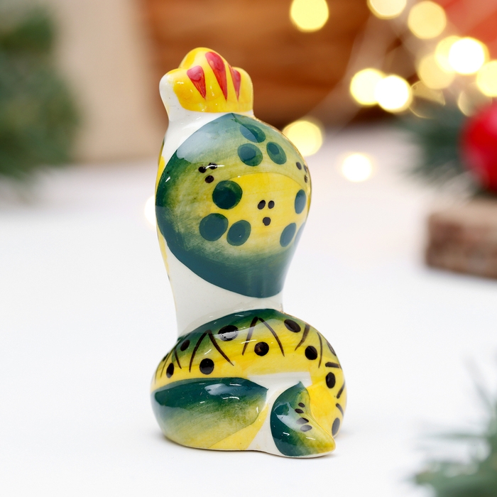 Новый год. Сувенир символ года Новый год. Сувенир символ года "Кобра Королева", 7 см, фарфор