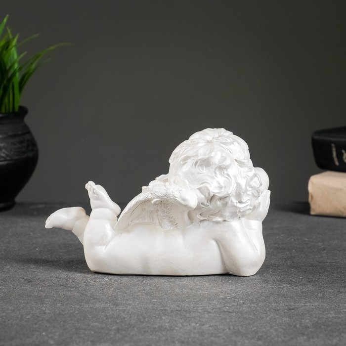 Фигура  Фигура "Ангел лежит на ладошках" перламутровый, 12х16х10см