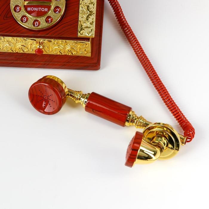 Шкатулка пластик музыкальная механическая Шкатулка пластик музыкальная механическая "Ретротелефон" 13х14,5х21 см