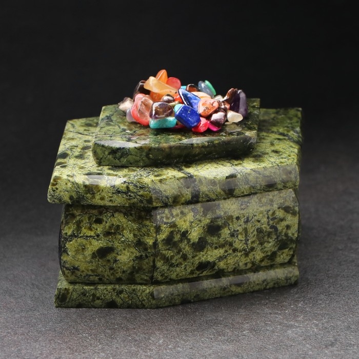 Шкатулка, 13 х 9 х 5 см, змеевик Шкатулка, 13 х 9 х 5 см, змеевик