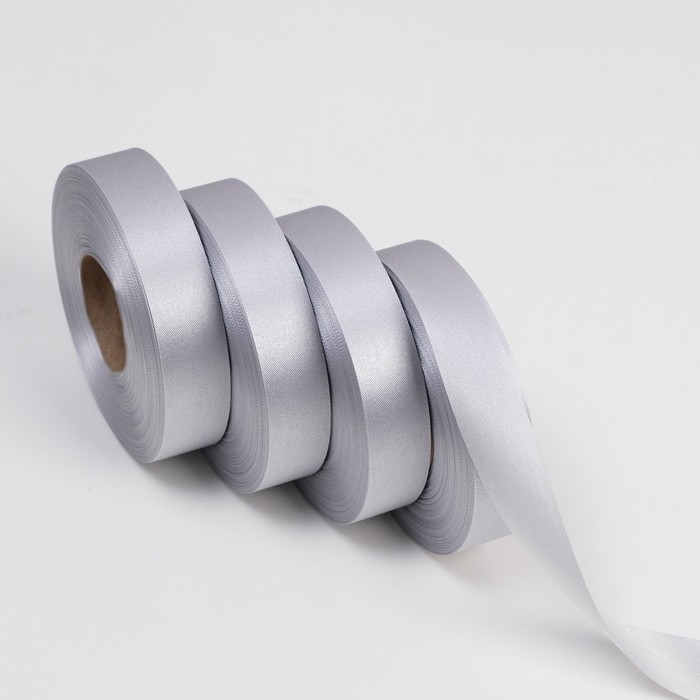 Лента для декора и подарков, серебряный, 2 см х 45 м Лента для декора и подарков, серебряный, 2 см х 45 м