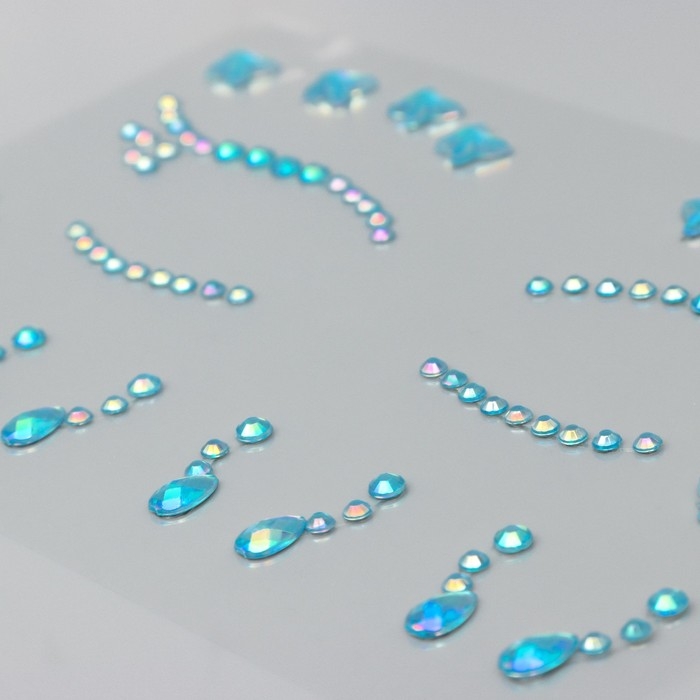 Наклейка пластик стразы Наклейка пластик стразы "Бабочки-стразы и мини-кристаллы" МИКС 15х17 см