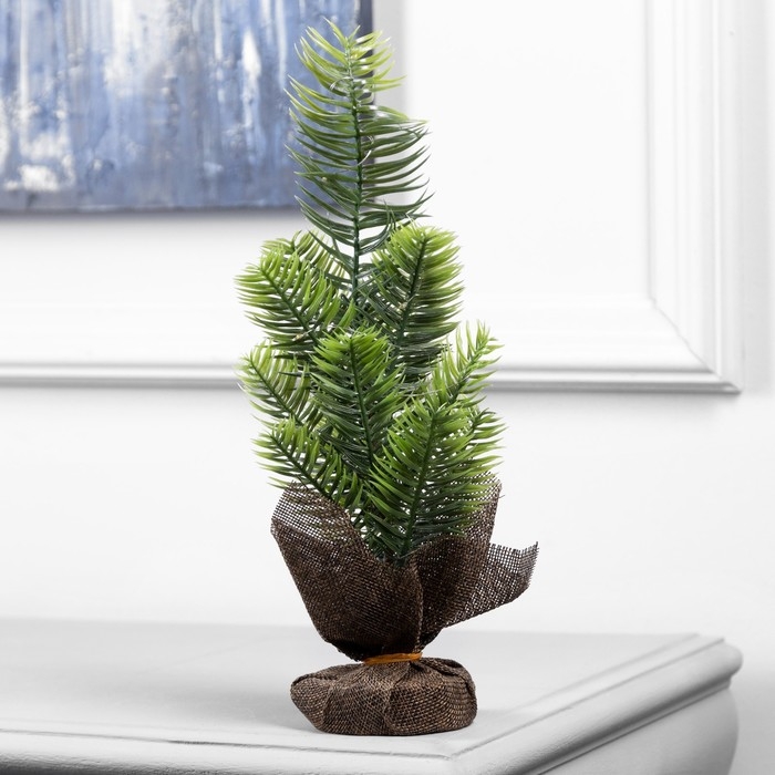 Фигура светодиодная «Ель» 30 x13 x13 см, 10 LED, батарейки AG13x3 (в комплекте), свечение тёплое белое Фигура светодиодная «Ель» 30 x13 x13 см, 10 LED, батарейки AG13x3 (в комплекте), свечение тёплое белое