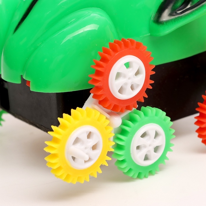 Машинка-перевёртыш «Лягушка», работает от батареек, цвет зеленый