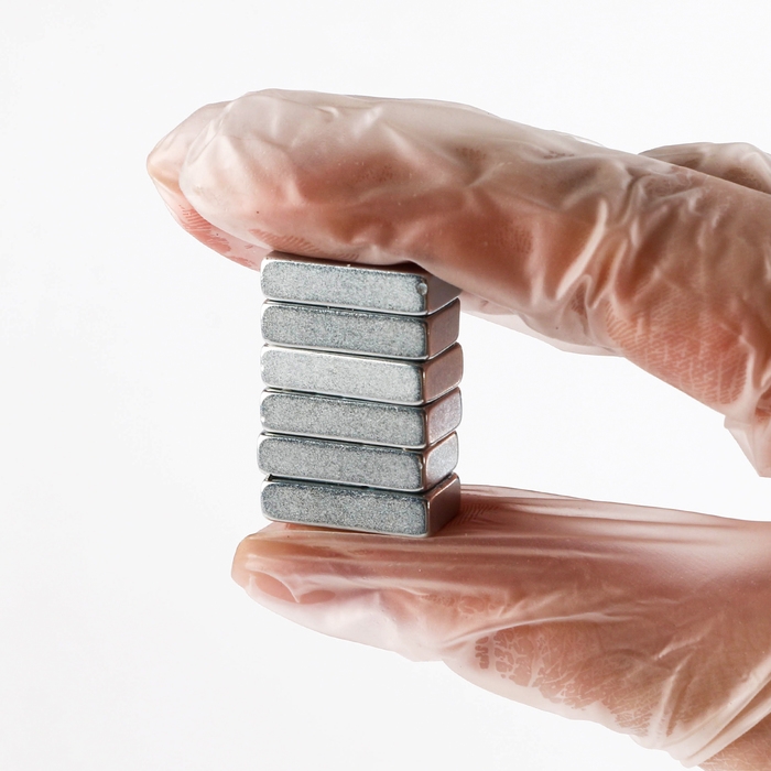 Магнит неодимовый «Прямоугольник», размер — 1 шт. 2 × 1 × 0,5 см, набор 6 шт. Магнит неодимовый «Прямоугольник», размер — 1 шт. 2 × 1 × 0,5 см, набор 6 шт.