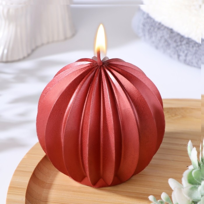 Свеча фигурная  Свеча фигурная "Шар граненый", 6,5х6,5 см, красный, в коробке