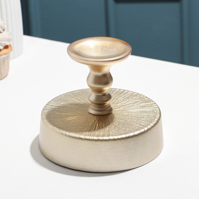 Блюдо на ножке Victoria Regina, стеклянное, d=16 см Блюдо на ножке Victoria Regina, стеклянное, d=16 см