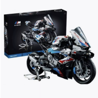 Конструктор BMW M 1000 RR 1920 деталей