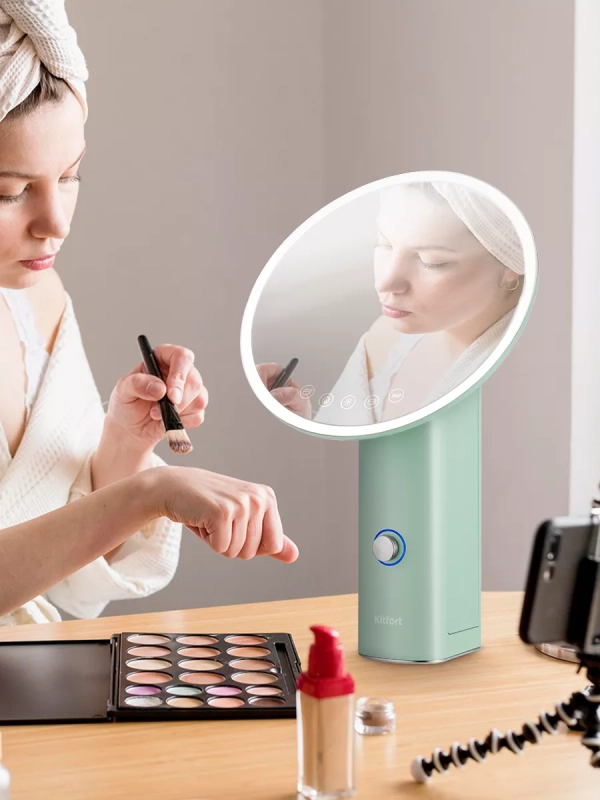 Косметическое зеркало КТ-3170 - 3 Вт Косметическое зеркало КТ-3170 - 3 Вт