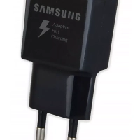 Сетевое зарядное устройство с кабелем USB на MicroUSB черное