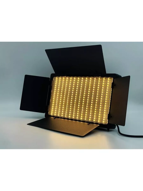 Светодиодная панель со шторками для фотосъемки LED-600 JBH