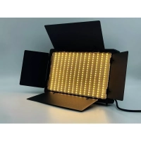 Светодиодная панель со шторками для фотосъемки LED-600 JBH