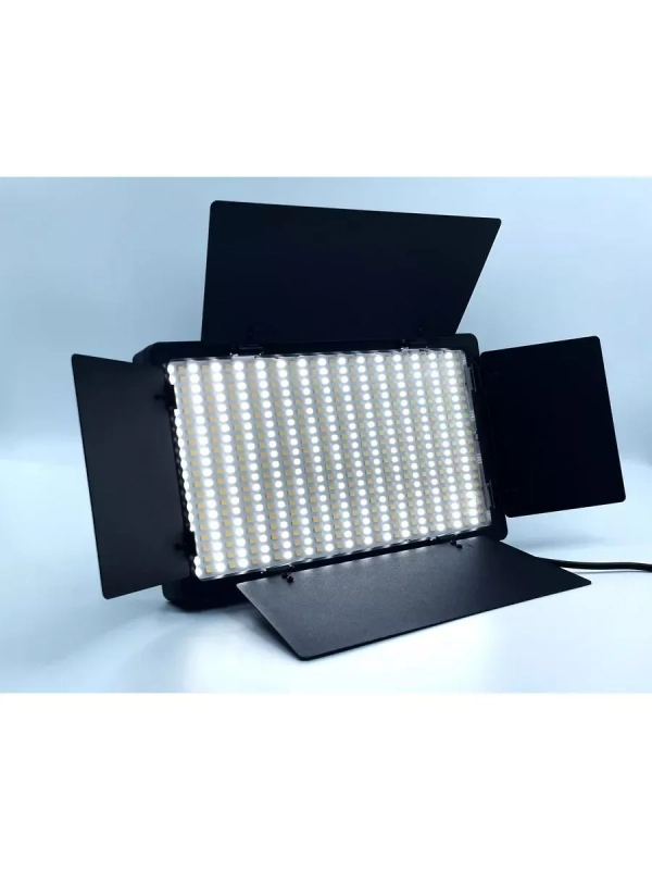 Светодиодная панель со шторками для фотосъемки LED-600 JBH