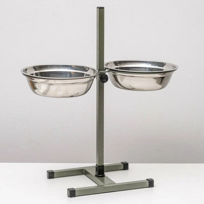 Миски полукруглые металлические для животных на подставке 2х2,8 л Миски полукруглые металлические для животных на подставке 2х2,8 л