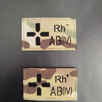 Шеврон на липучке Группа крови 4 отрицательная IV- мультикам