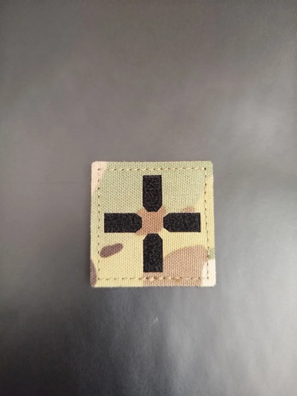 Шеврон на липучке военный Крест 45х45 мм, патч, нашивка