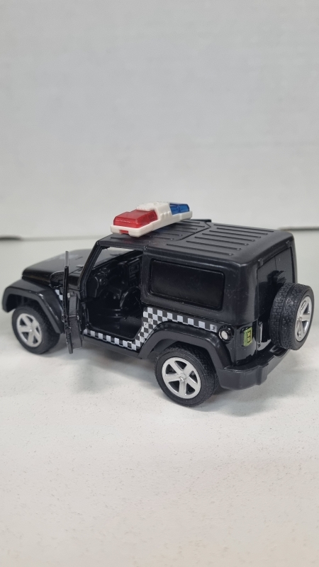 Модель машины джип для детей